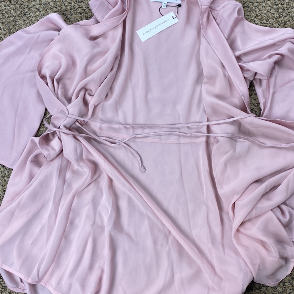 NWT Cupcakes & Cashmere Kaidence Satin Wrap Dress - Picture 5 of 9